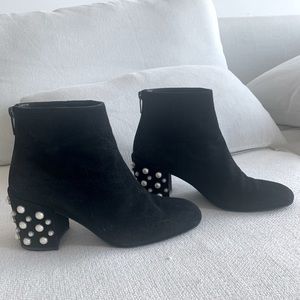 Stuart Weitzman ankle bootie